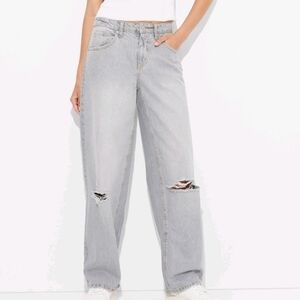 Wild Fable Mid-Rise 90s Relaxed Straight Gray Jeans Size 4